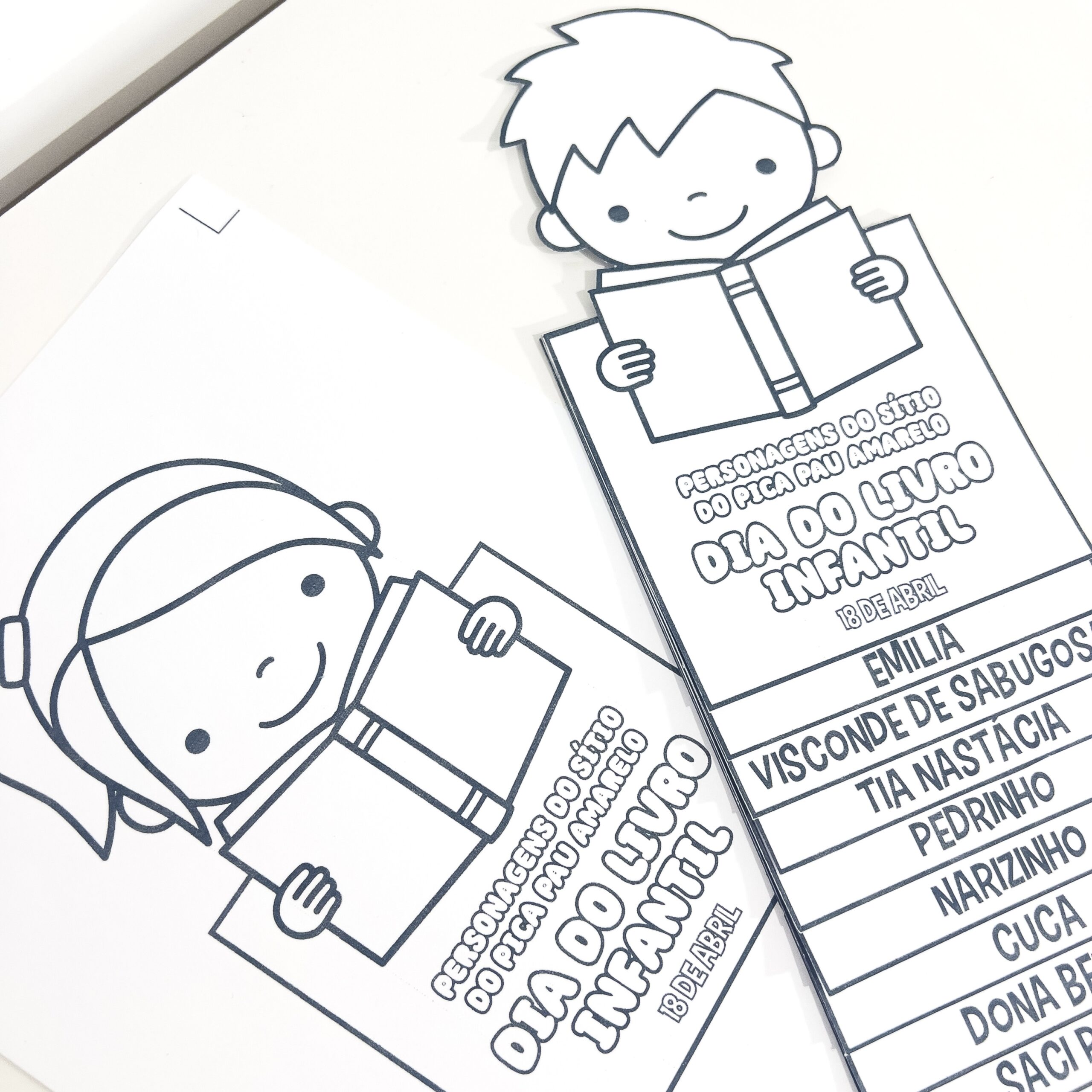 livros abertos para colorir